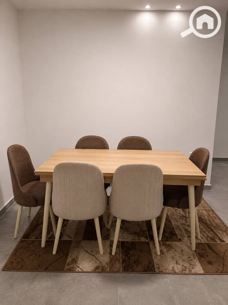 8 5a99ea8c-d314-4df1-b923-c2474299fb52. jpg