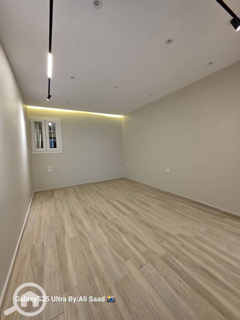20 1001416383. jpg