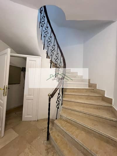فیلا 4 غرف نوم للايجار في 6 اكتوبر، الجيزة - IMG-20250826-WA0058. jpg فیلا 4 غرف نوم للايجار في 6 اكتوبر، الجيزة - IMG-20250826-WA0058. jpg