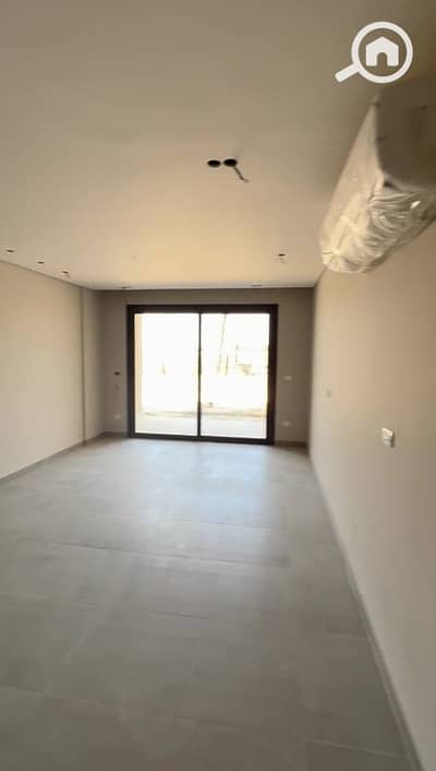 3 Bedroom Flat for Sale in Sheikh Zayed, Giza - 1. jpg