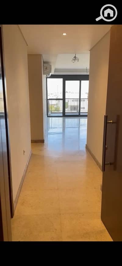 3 Bedroom Apartment for Sale in Sheikh Zayed, Giza - e9363618-498f-4c75-bc37-34de3a9ea406. jpeg 3 Bedroom Apartment for Sale in Sheikh Zayed, Giza - e9363618-498f-4c75-bc37-34de3a9ea406. jpeg