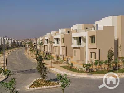 5 Bedroom Twin House for Sale in 6th of October, Giza - 8fa0b5f5-bbfb-4bd1-b143-45df7a31c6b2 (1). jpg