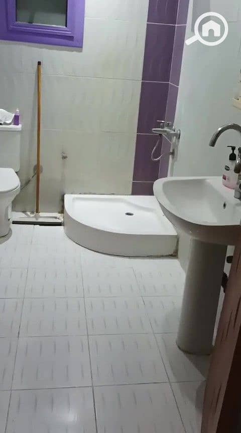 12 7. jpg