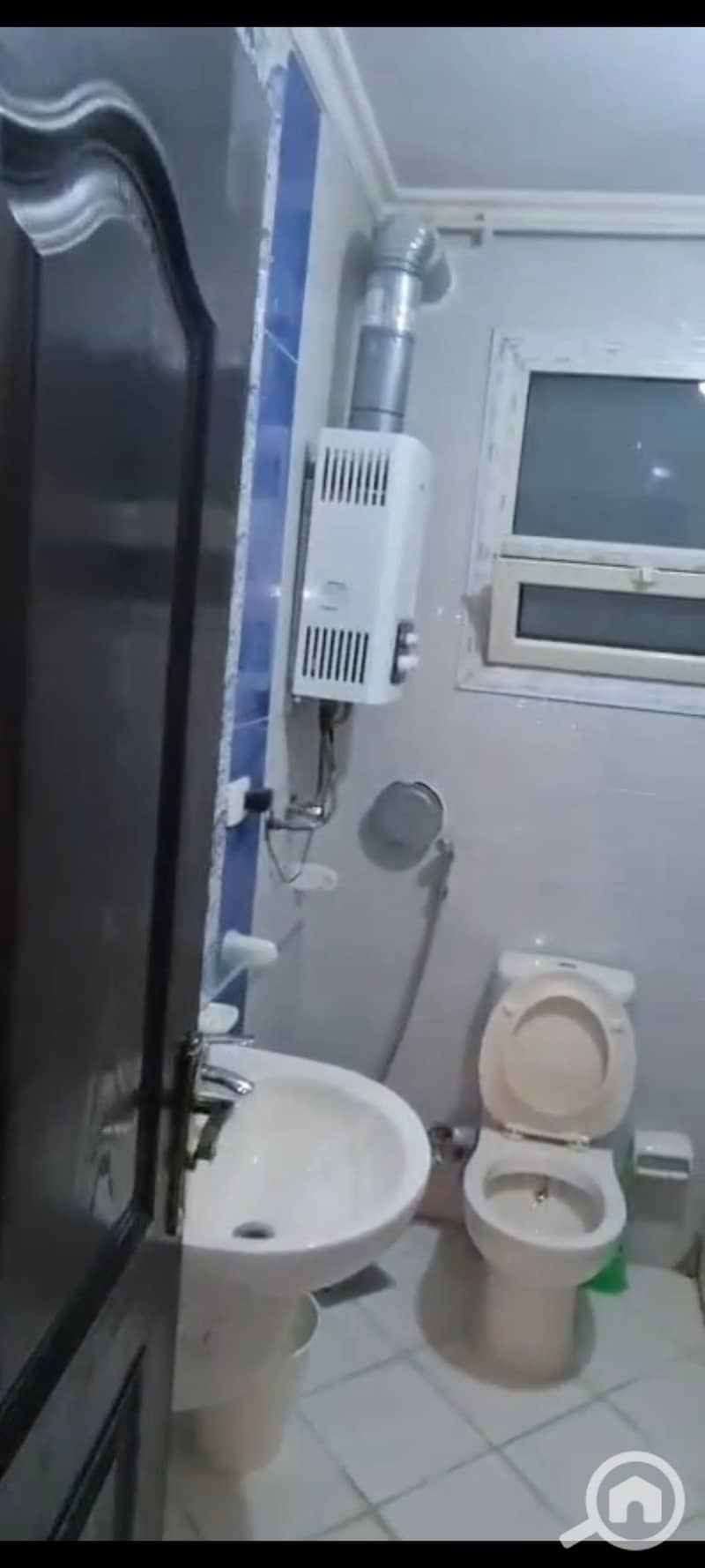 3 1000422069. jpg