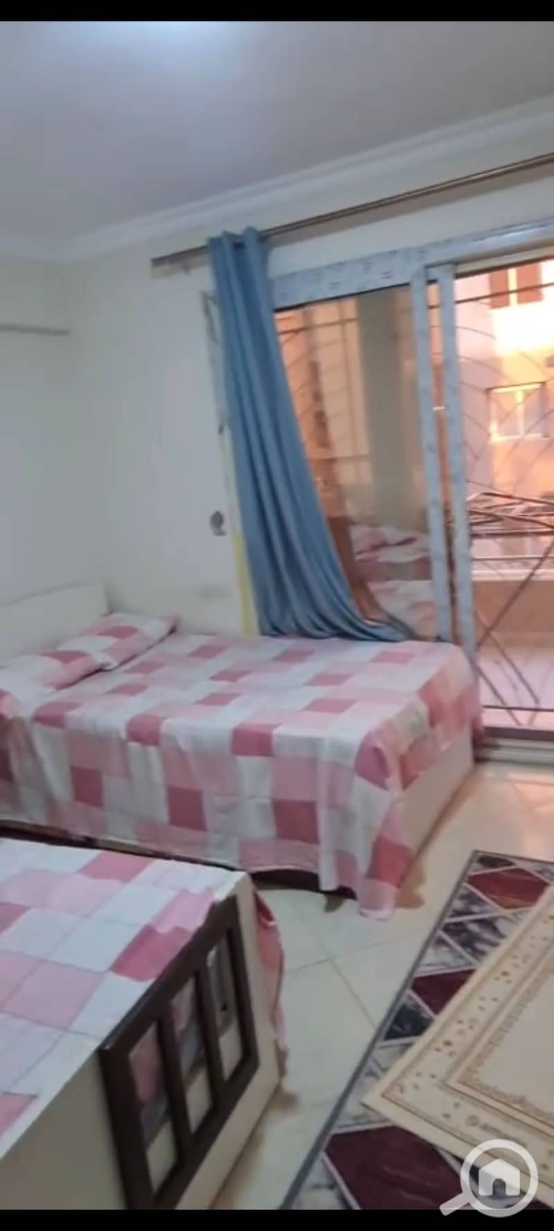 8 1000422061. jpg