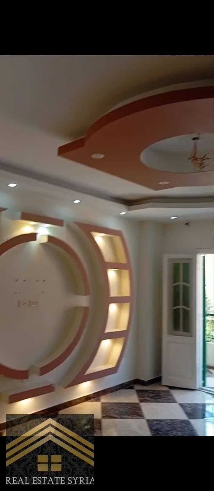 4 1000546861. jpg