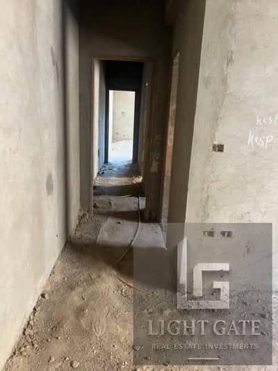 3 Bedroom Apartment for Sale in New Cairo, Cairo - 1a6fc620-7db8-478b-a3f3-72f81de88e22. jpg 3 Bedroom Apartment for Sale in New Cairo, Cairo - 1a6fc620-7db8-478b-a3f3-72f81de88e22. jpg