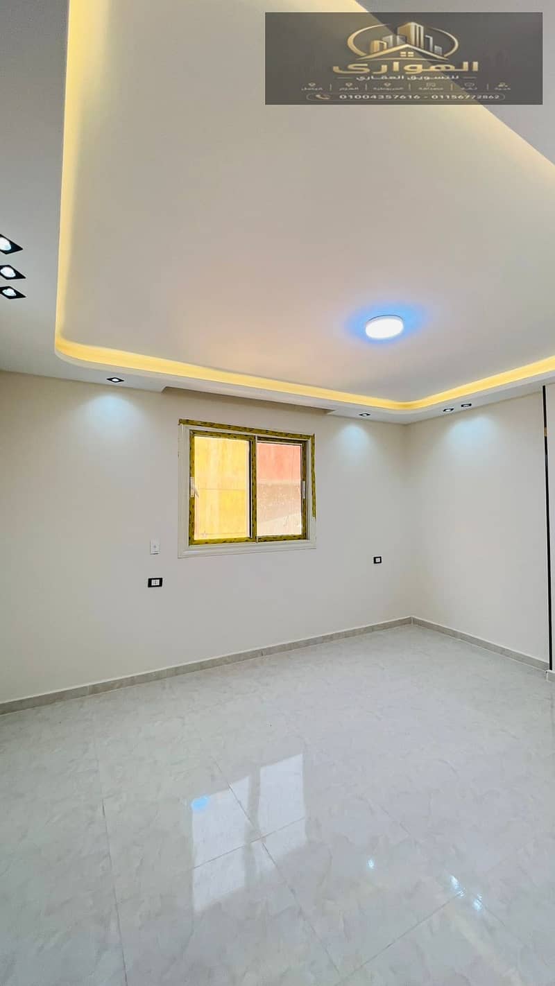5 1000749083. jpg