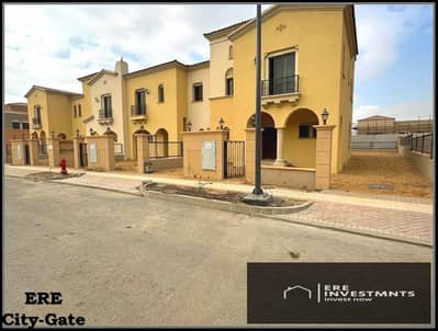 تاون هاوس 3 غرف نوم للبيع في القاهرة الجديدة، القاهرة - City_Gate_112. jpg