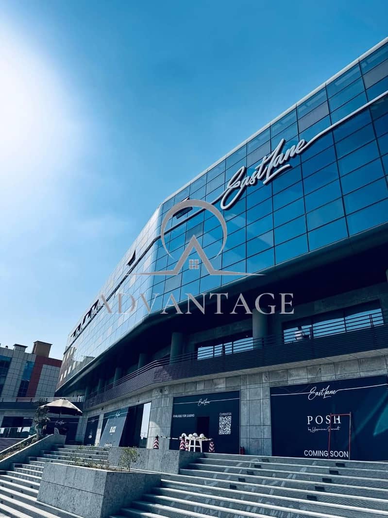 مكتب 70م للإيجار في East Lane Mall التجمع الخامس