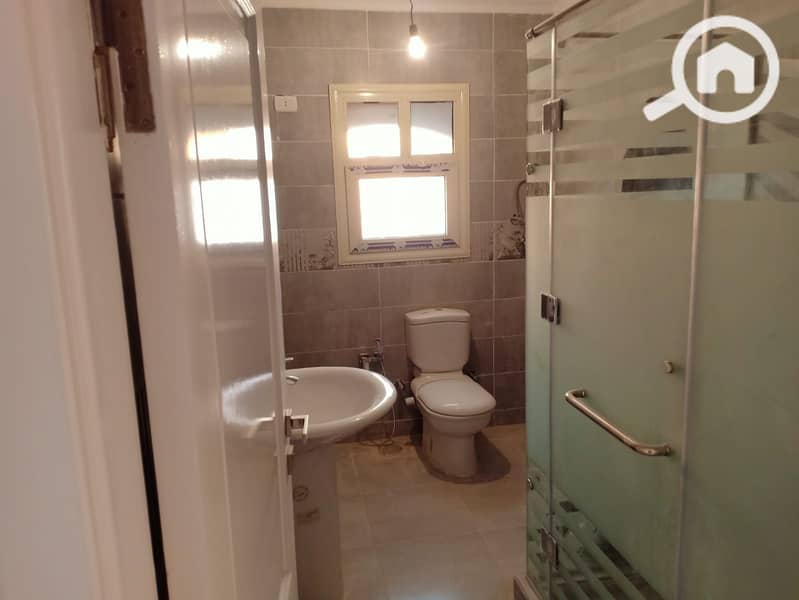 10 1000422456. jpg