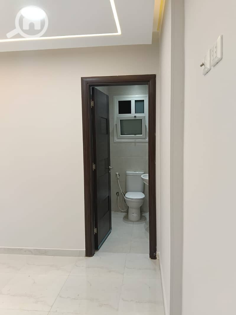 3 1000339786. jpg