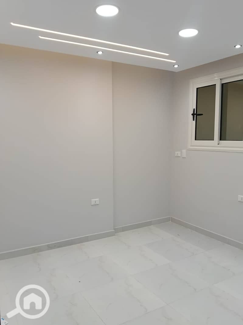 4 1000339777. jpg