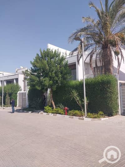 4 Bedroom Villa for Sale in Sheikh Zayed, Giza - WhatsApp Image 2026-08-20 at 7.24. 34 PM (1). jpeg 4 Bedroom Villa for Sale in Sheikh Zayed, Giza - WhatsApp Image 2026-08-20 at 7.24. 34 PM (1). jpeg
