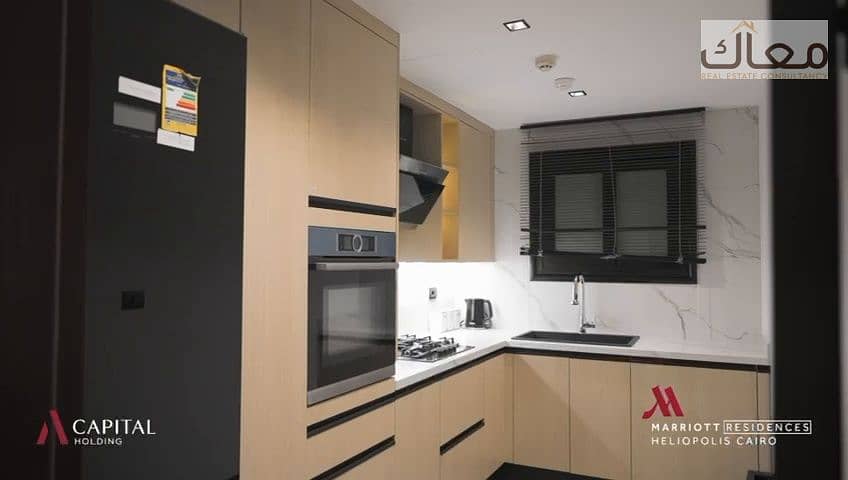 8 03_kitchen. jpg
