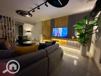 شقة 3 غرف نوم للايجار في 6 اكتوبر، الجيزة - 72beb168-a55d-4fa3-ba64-745b806f2ad4. jpg