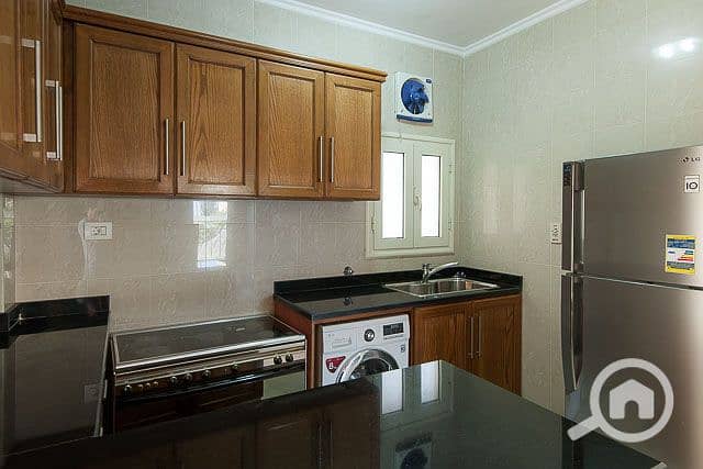 21 012_FALAT2. jpg