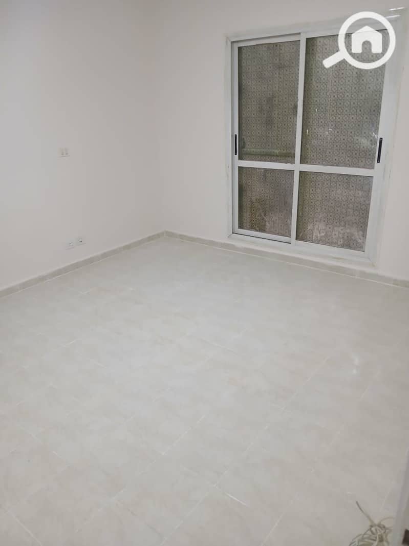 6 28815. jpg