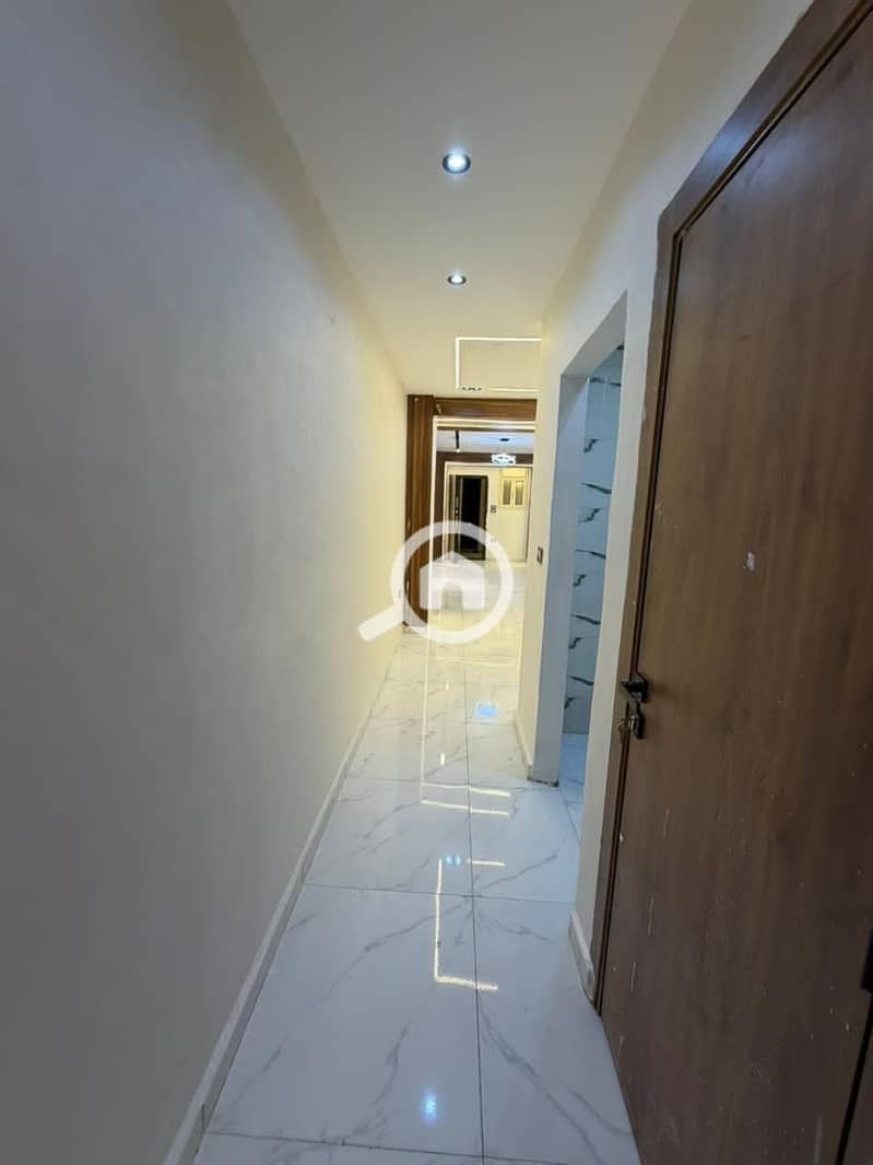 2 1000565368. jpg