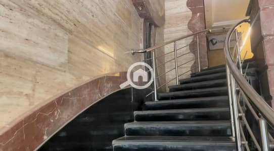 مکتب للايجار في وسط القاهرة، القاهرة - e2175f36-d7b3-4a80-a983-2e38631ce7df. jpg مکتب للايجار في وسط القاهرة، القاهرة - e2175f36-d7b3-4a80-a983-2e38631ce7df. jpg
