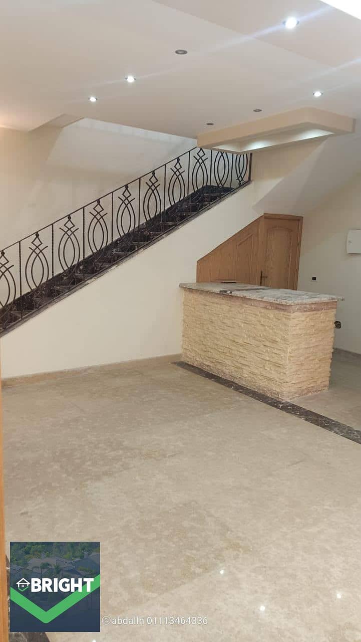 4 1000272503. jpg