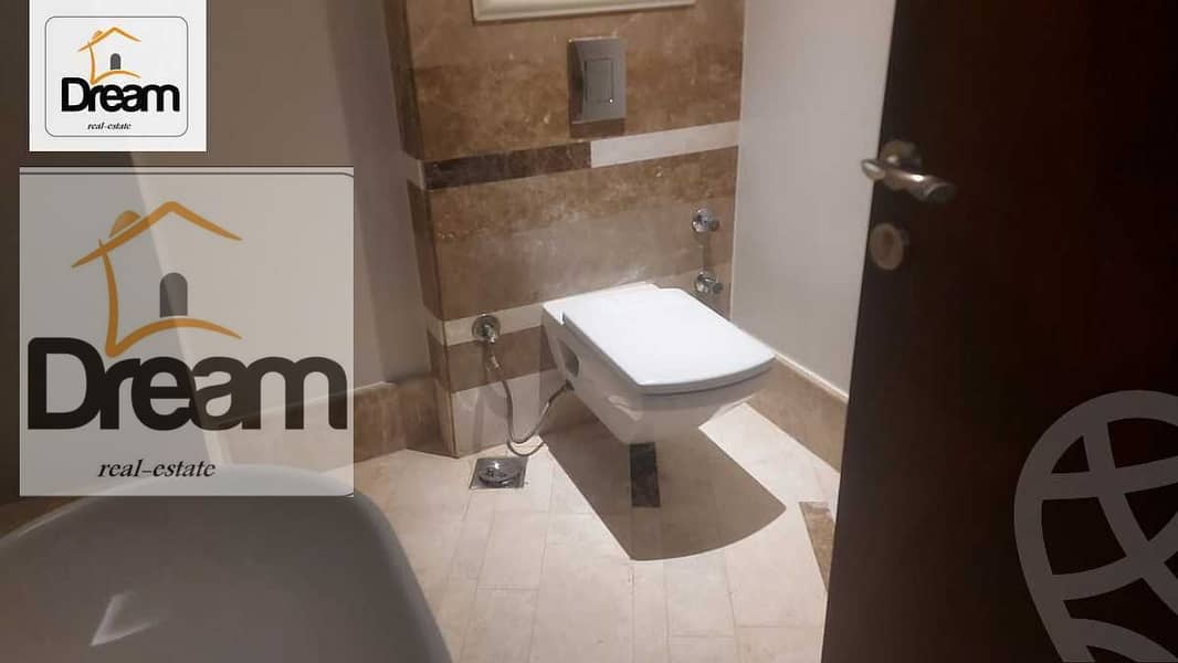 7 64bb1296f0dc3110590455. jpg