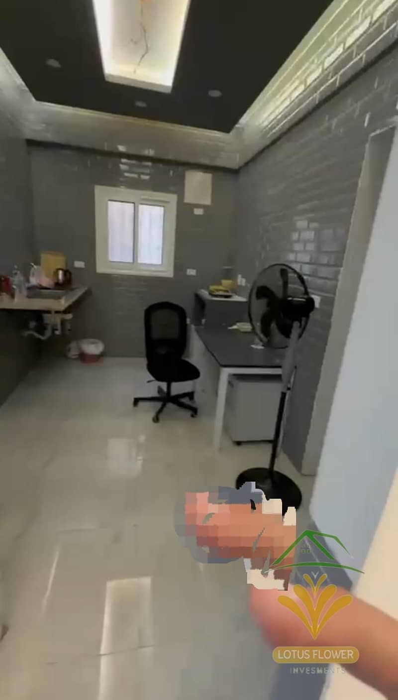 10 1001223571. jpg
