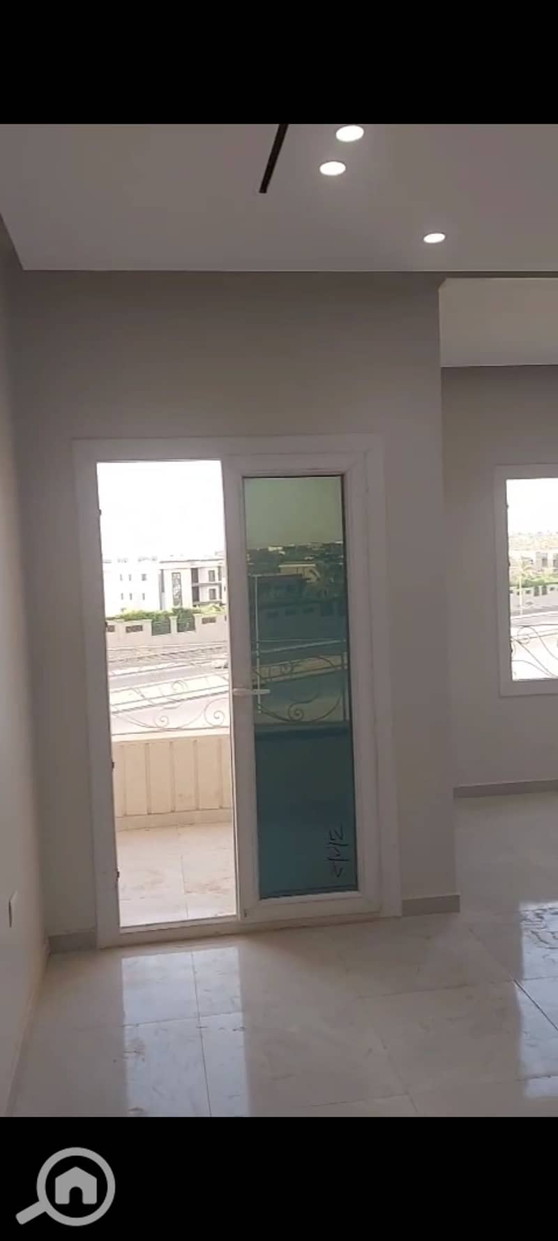 5 1001284548. jpg