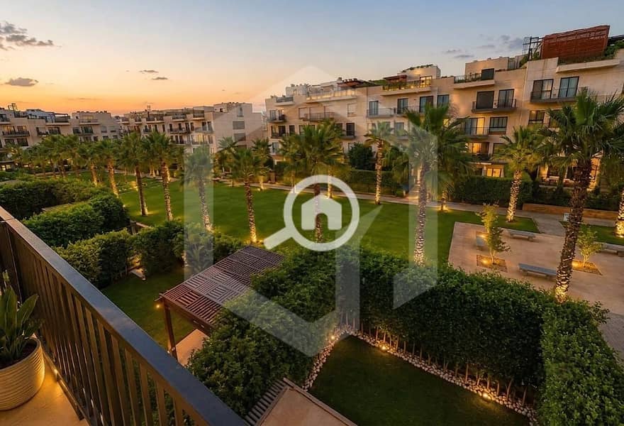 12 Courtyard Sodic 12. jpg