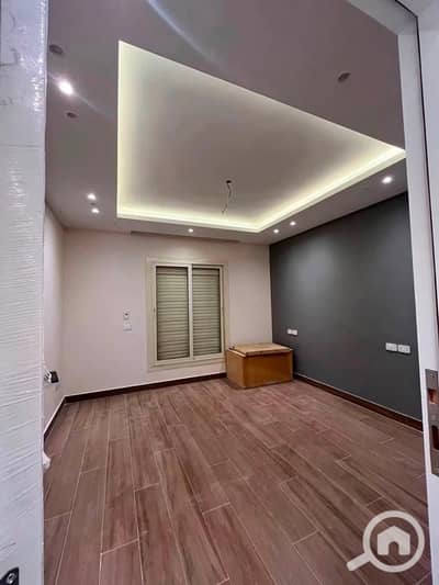 3 Bedroom Apartment for Sale in 6th of October, Giza - 31e5e71f-20d3-4c6a-90fb-5ff286c7669a. jpg