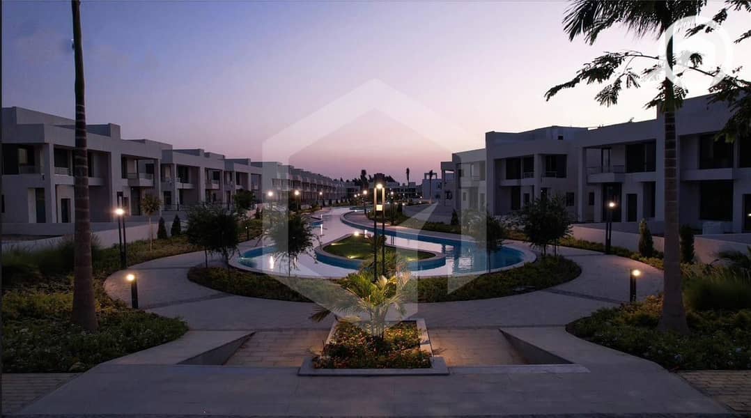 8 Lake West 8. jpg