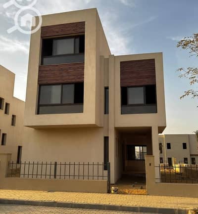 4 Bedroom Villa for Sale in 6th of October, Giza - WhatsApp Image 2026-08-16 at 3.40. 31 PM. jpeg