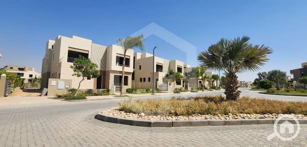 4 Bedroom Villa for Sale in 6th of October, Giza - The Crown 3. jpg
