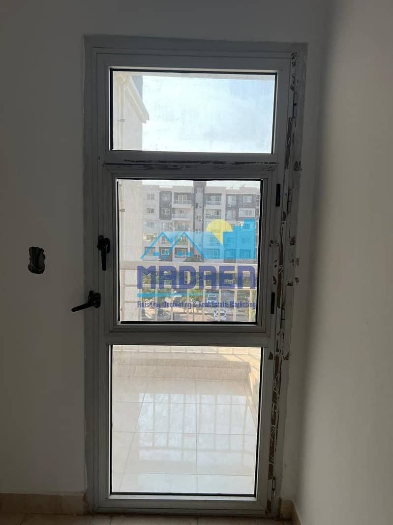 6 df24eab6-6db3-414c-b9e0-a55ec837ddc0. jpg