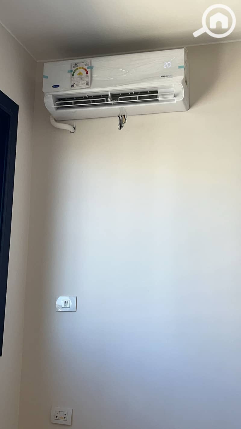 15 4fa1f200-6c14-4280-b05c-c4d6dd441cd4. jpg