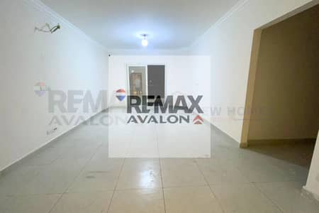 2 Bedroom Flat for Rent in Moharam Bik, Alexandria - 1. jpg