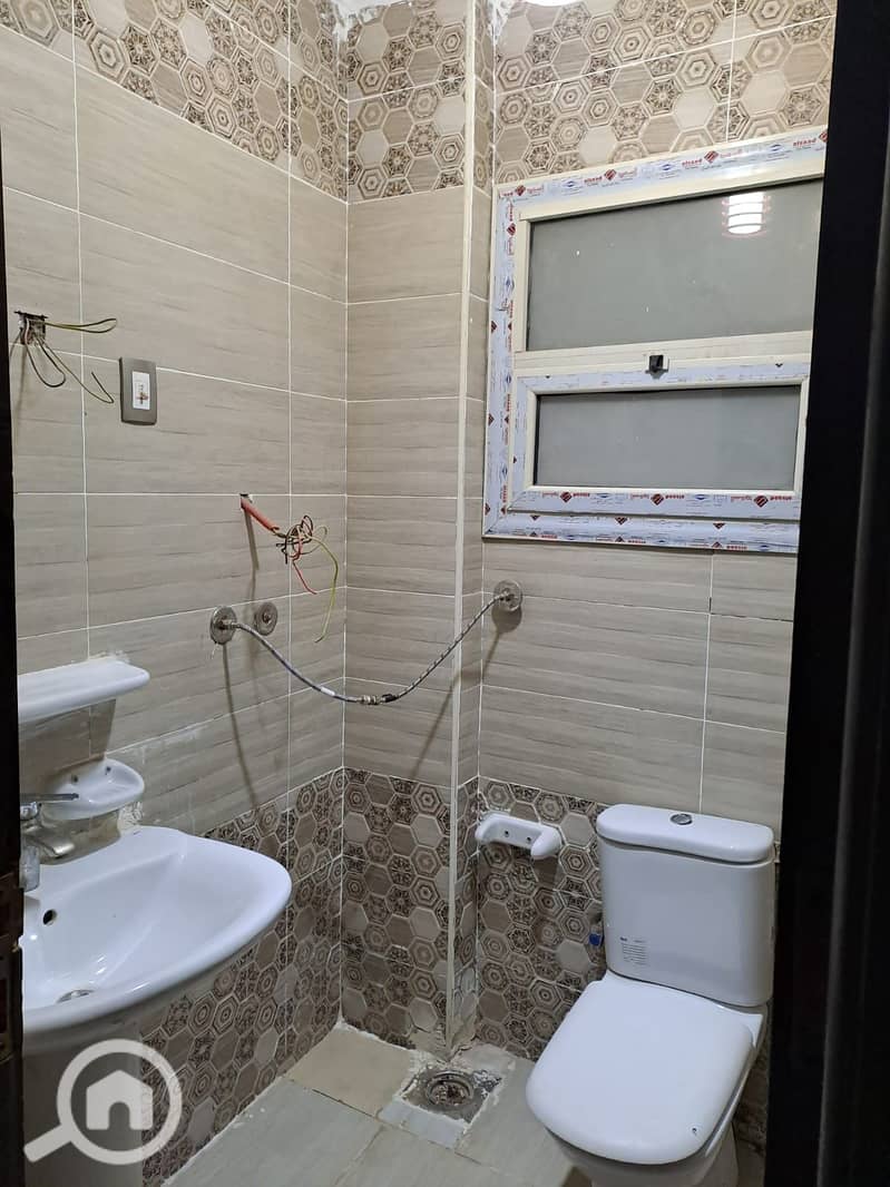 5 7d3d9f79-26b4-4e4a-b3cd-de7bd9191568. jpg