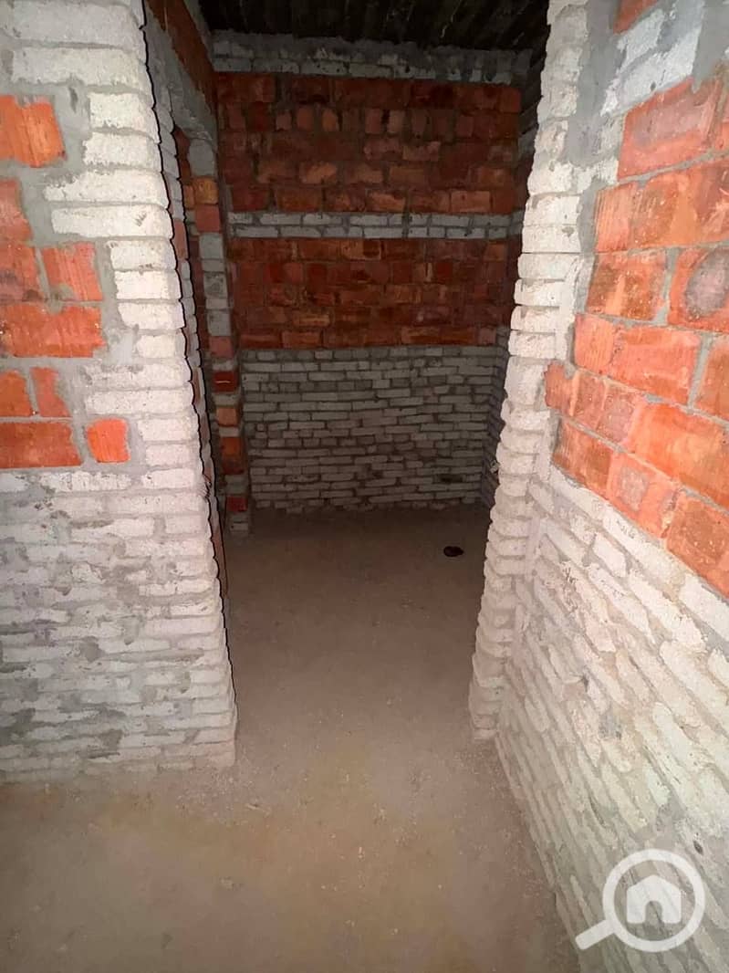 10 5812268122742919264_121. jpg