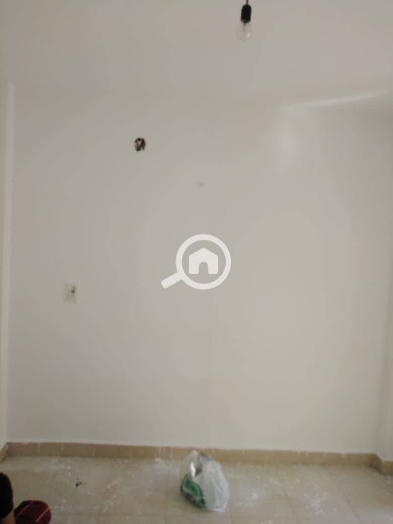 6 b8515d05-38f7-4cd2-8eee-e60e852e5891. jpg