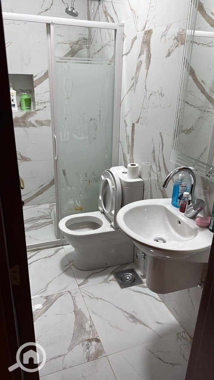 4 1002578381. jpg