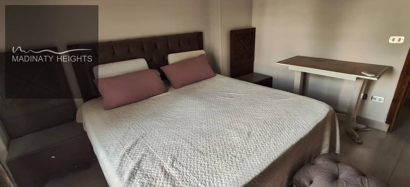 3 bed81503-ab0e-4f3d-b35c-02e7287c6688. jpg