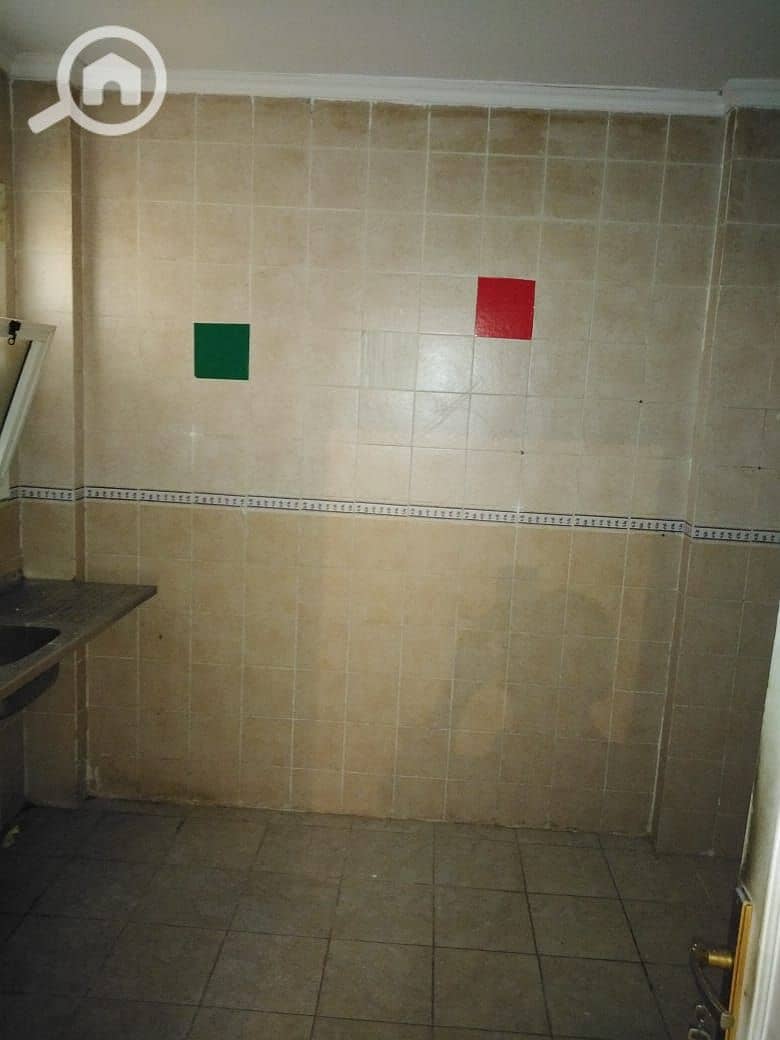 5 1000926203. jpg