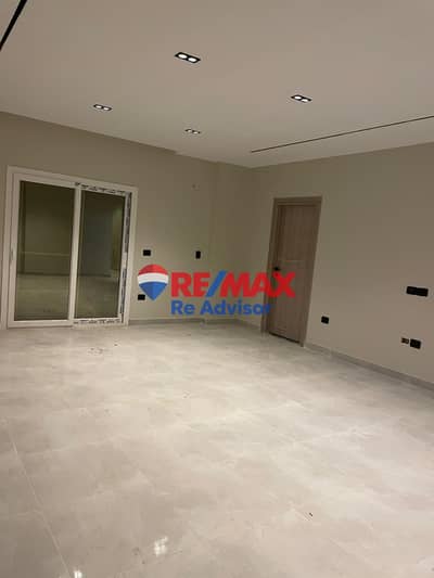 3 Bedroom Flat for Sale in Sheikh Zayed, Giza - WhatsApp Image 2026-08-30 at 12.39. 30 AM. jpeg