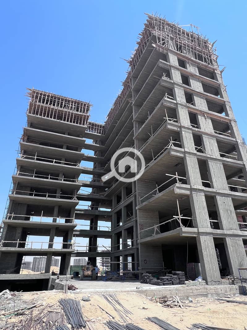 7 تجاري للبيع فى العاصمه الاداريه. jpg