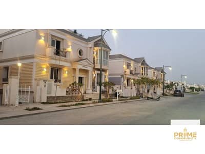 2 Bedroom Penthouse for Sale in 6th of October, Giza - 0cbcc4aa-58dd-4a51-b185-901328c0005b. jfif. jpg 2 Bedroom Penthouse for Sale in 6th of October, Giza - 0cbcc4aa-58dd-4a51-b185-901328c0005b. jfif. jpg