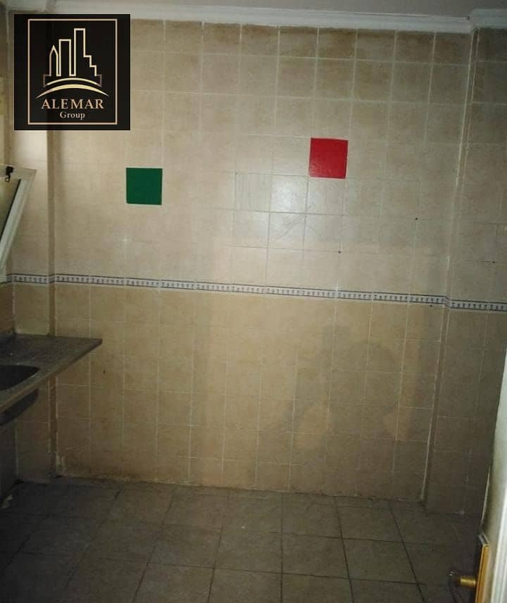 8 1000778200. jpg