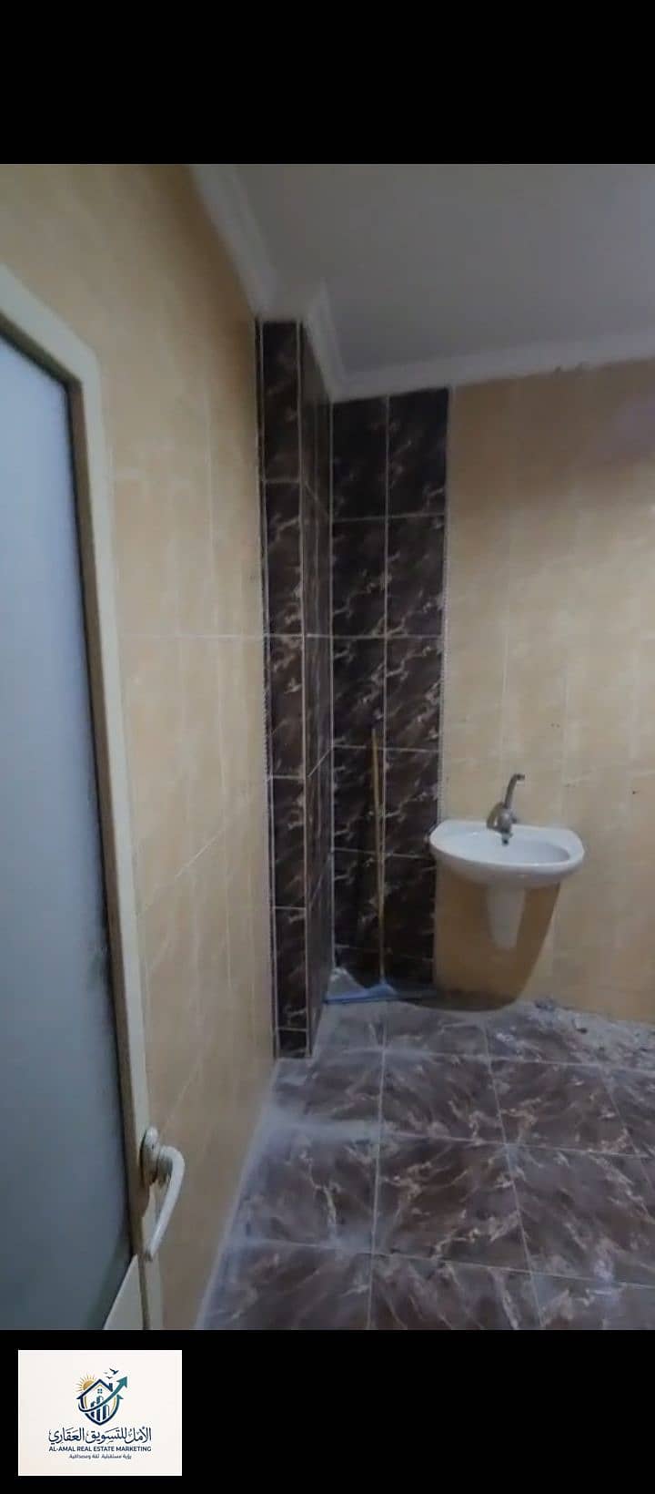 11 1000266930. jpg