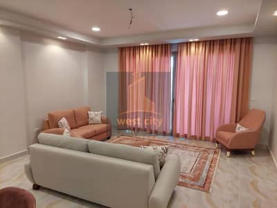 فلیٹ 3 غرف نوم للايجار في 6 اكتوبر، الجيزة - IMG-20260720-WA0201(1). jpg