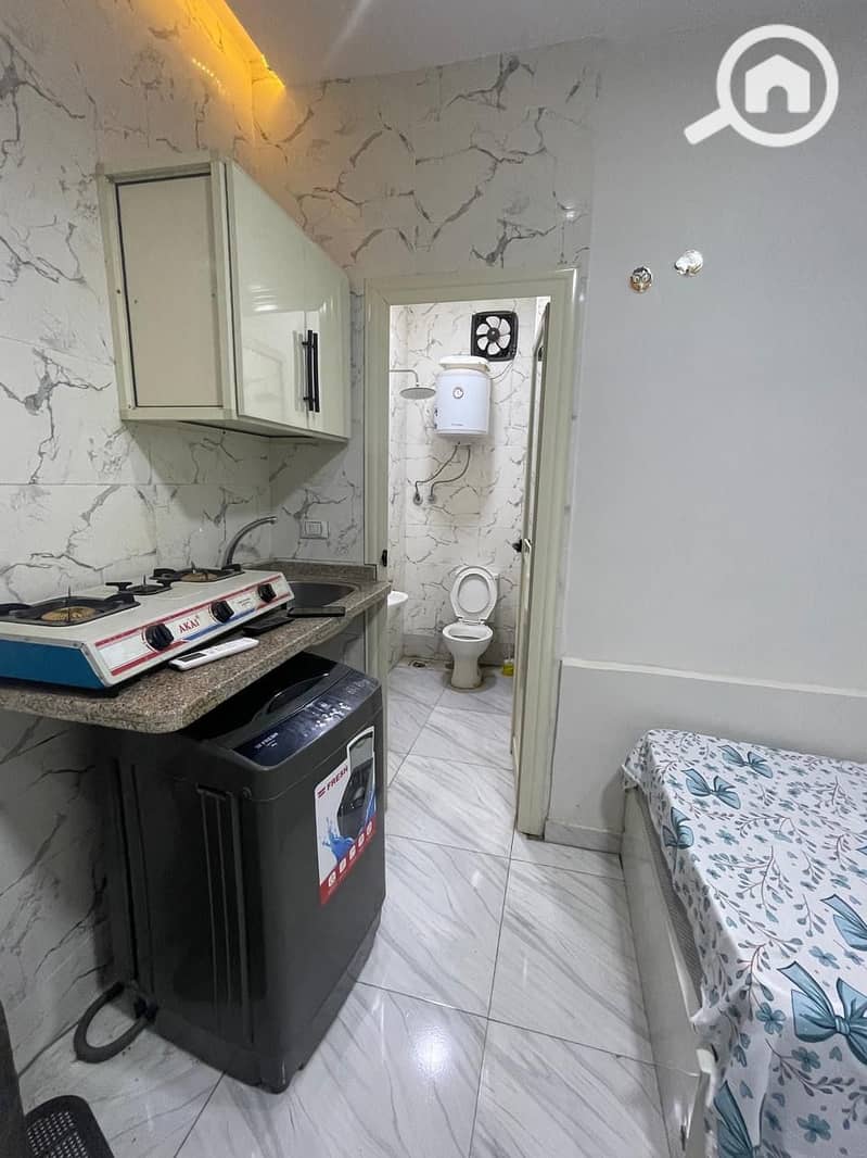 3 d9195ebb-e4a5-4c87-9bd8-918b0dbd9d41. jpg