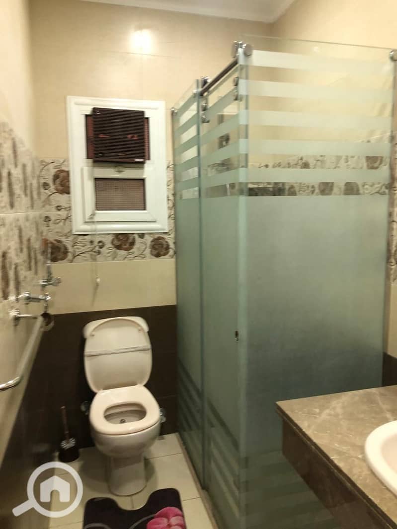 4 105076. jpg